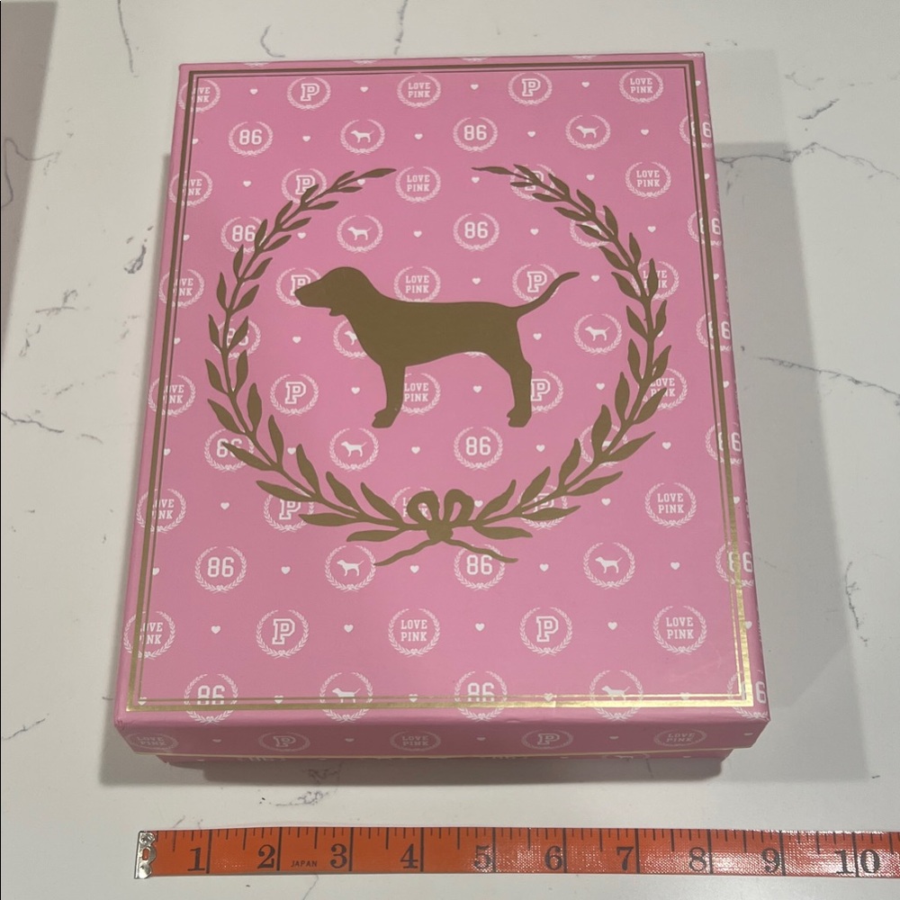 Victoria Secret PINK Gift Box